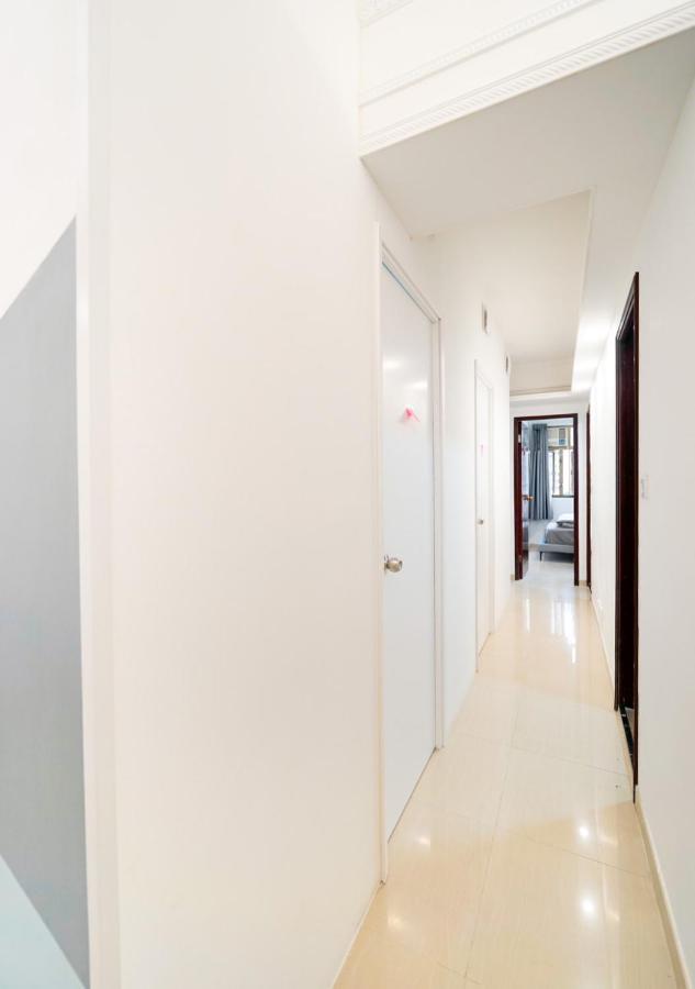 홍콩 Coliving Space - Hennessy Road 113 Wan Chai Mtr 아파트 외부 사진