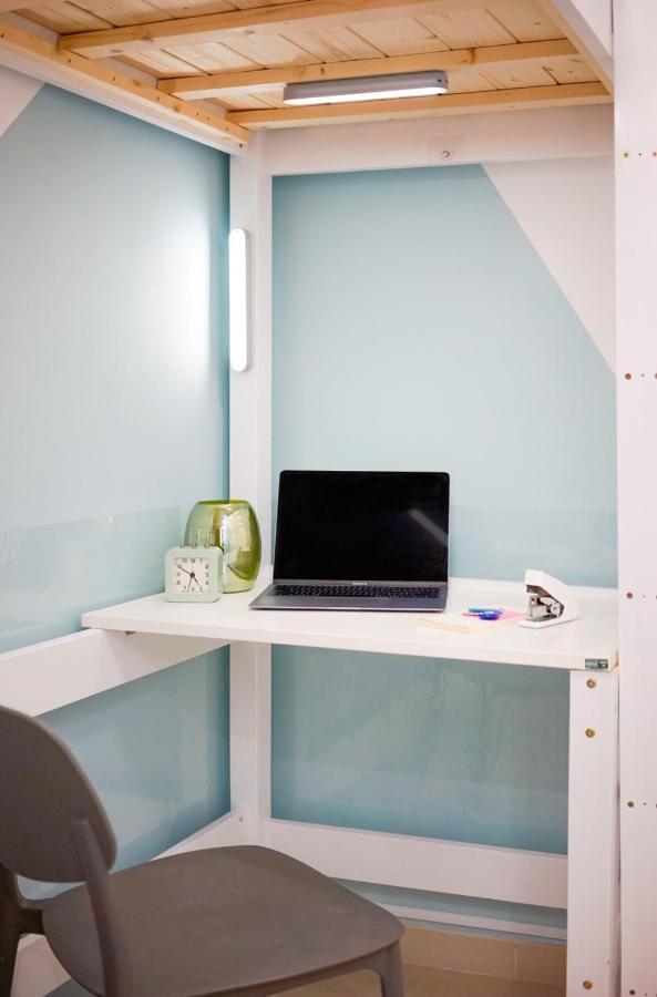 홍콩 Coliving Space - Hennessy Road 113 Wan Chai Mtr 아파트 외부 사진